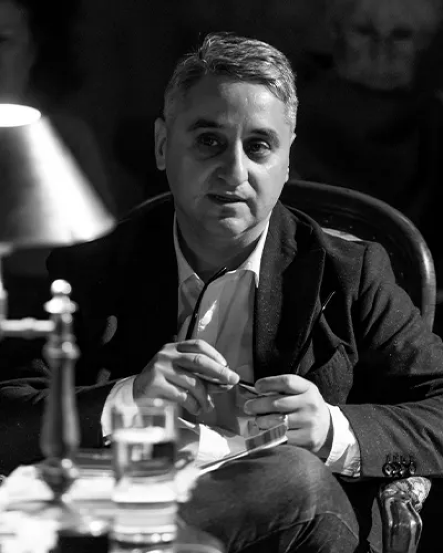 Dan Mircea Cipariu