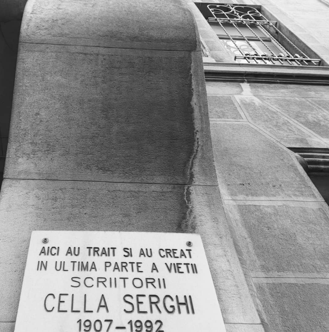 Blocul în care a locuit Cella Serghi