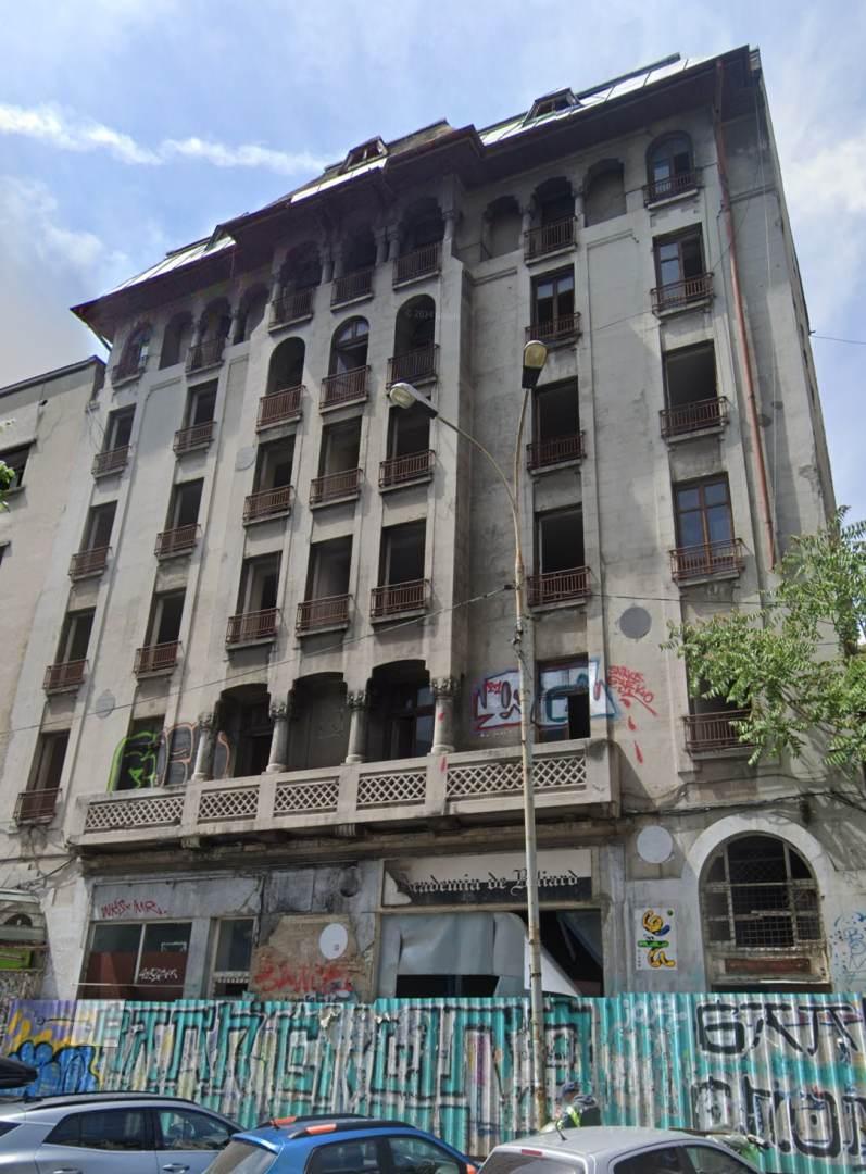 Fostul Hotel Muntenia (Paris) și fosta Ospătărie Enache