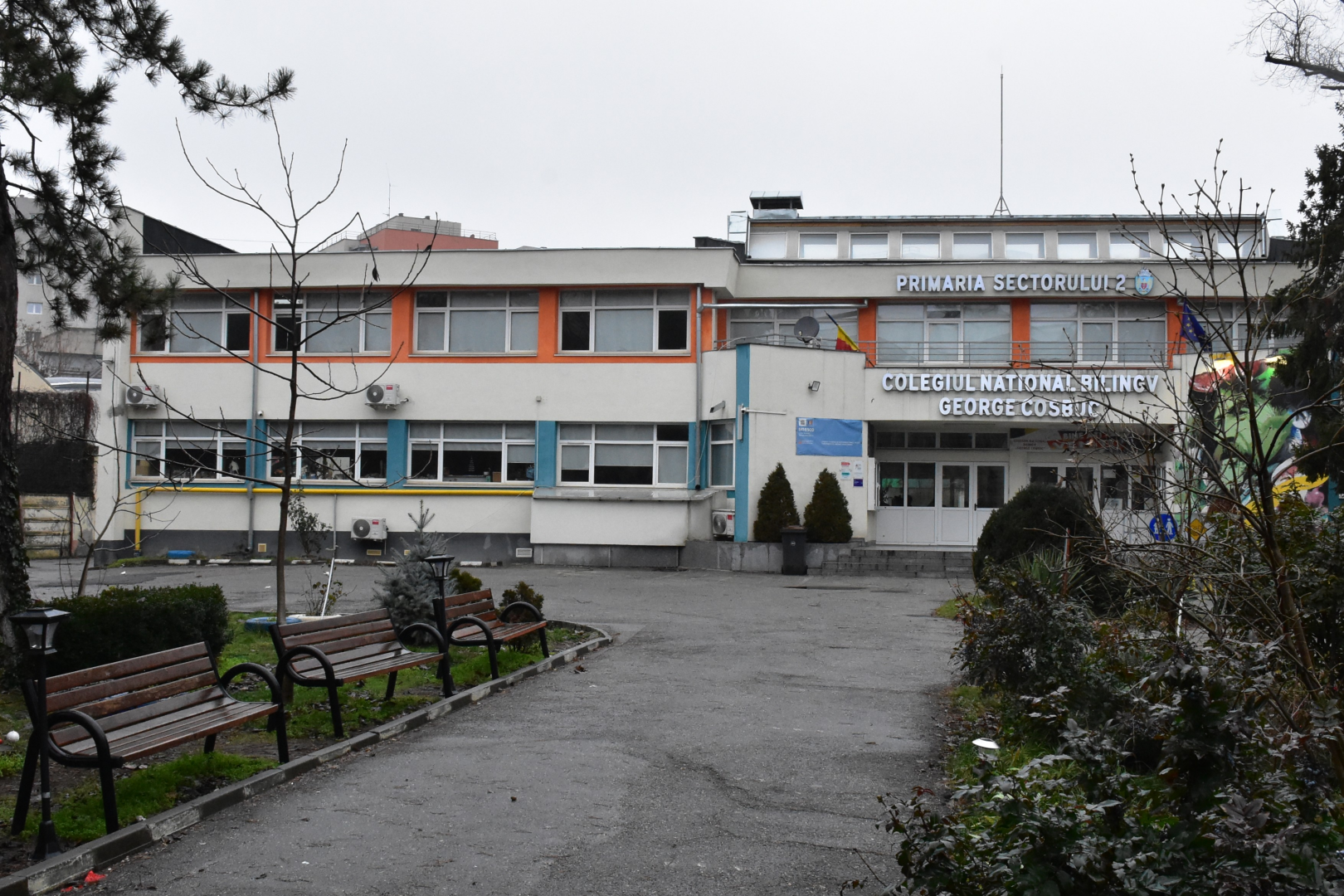 Colegiul Național Bilingv „George Coșbuc”