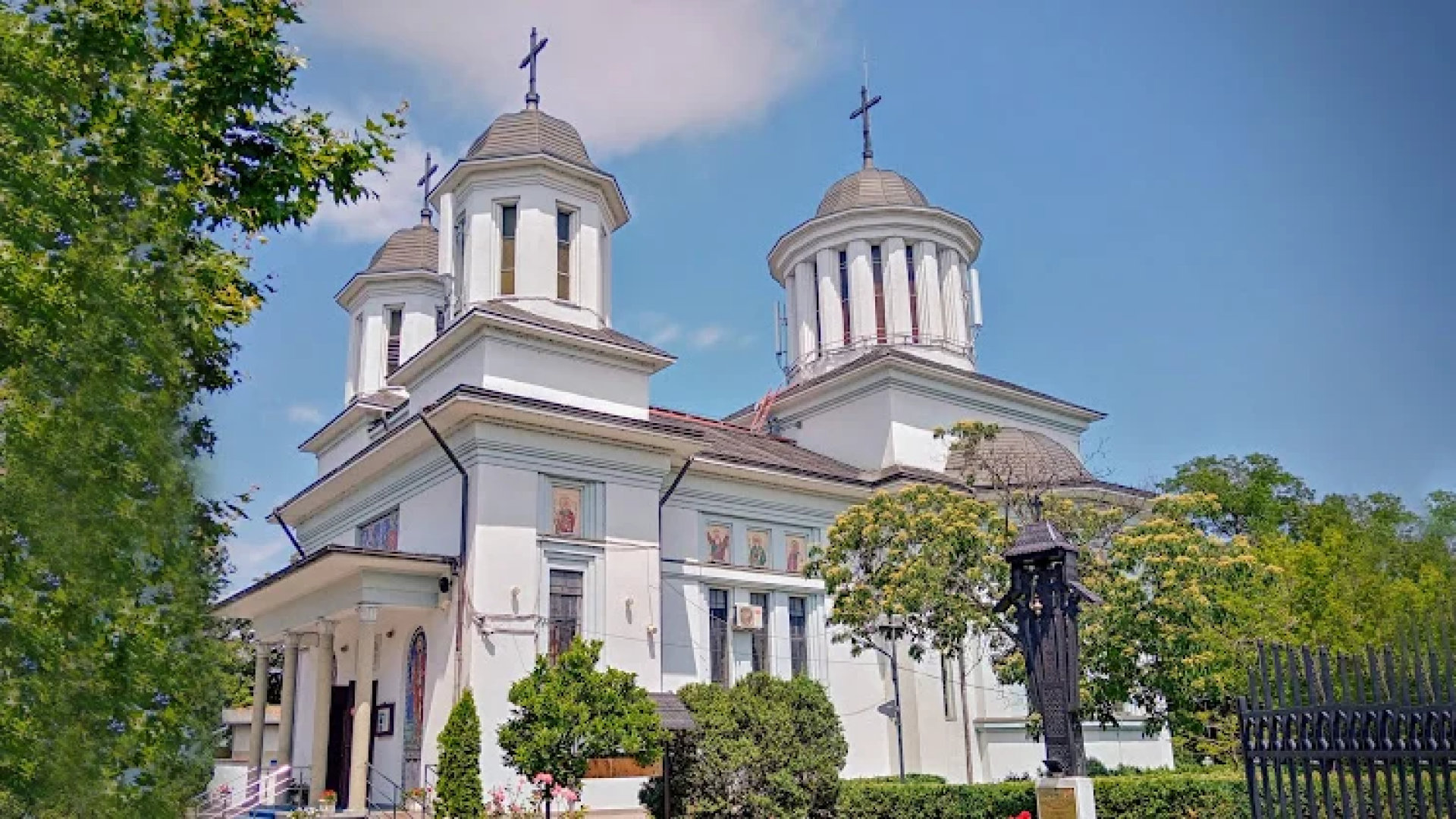 Biserica Răzoare