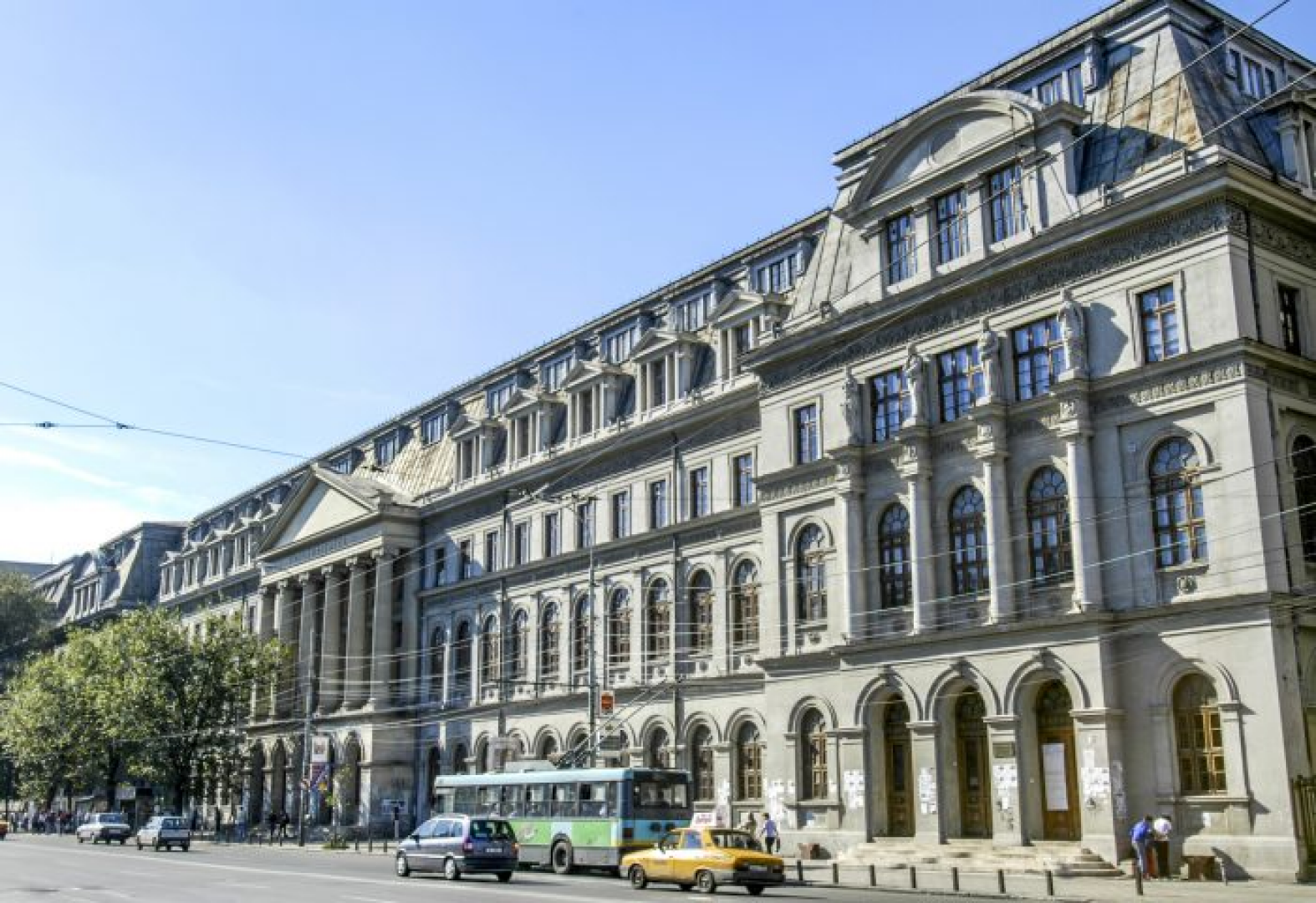 Universitatea București