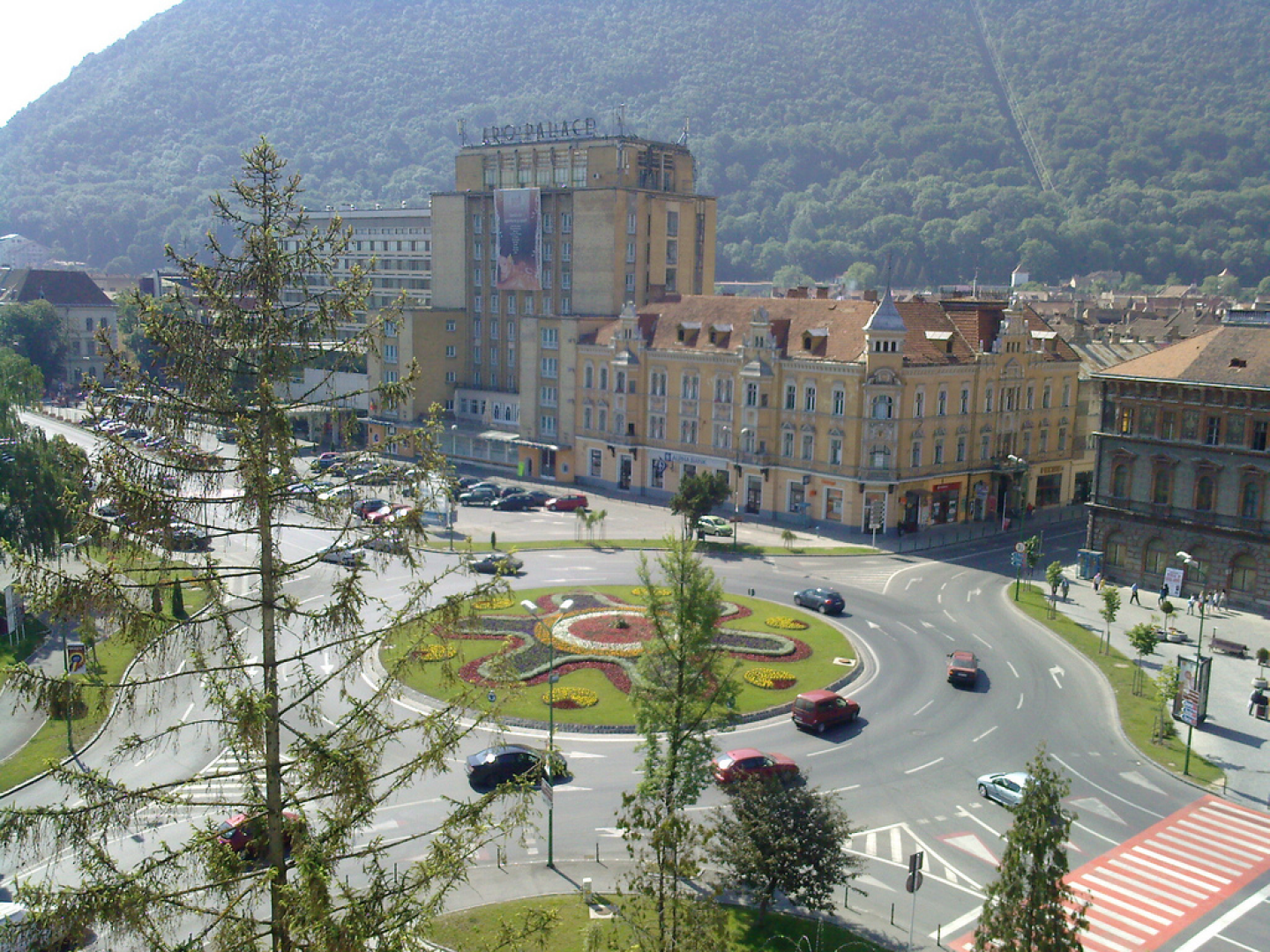 Hotelul Aro Palace