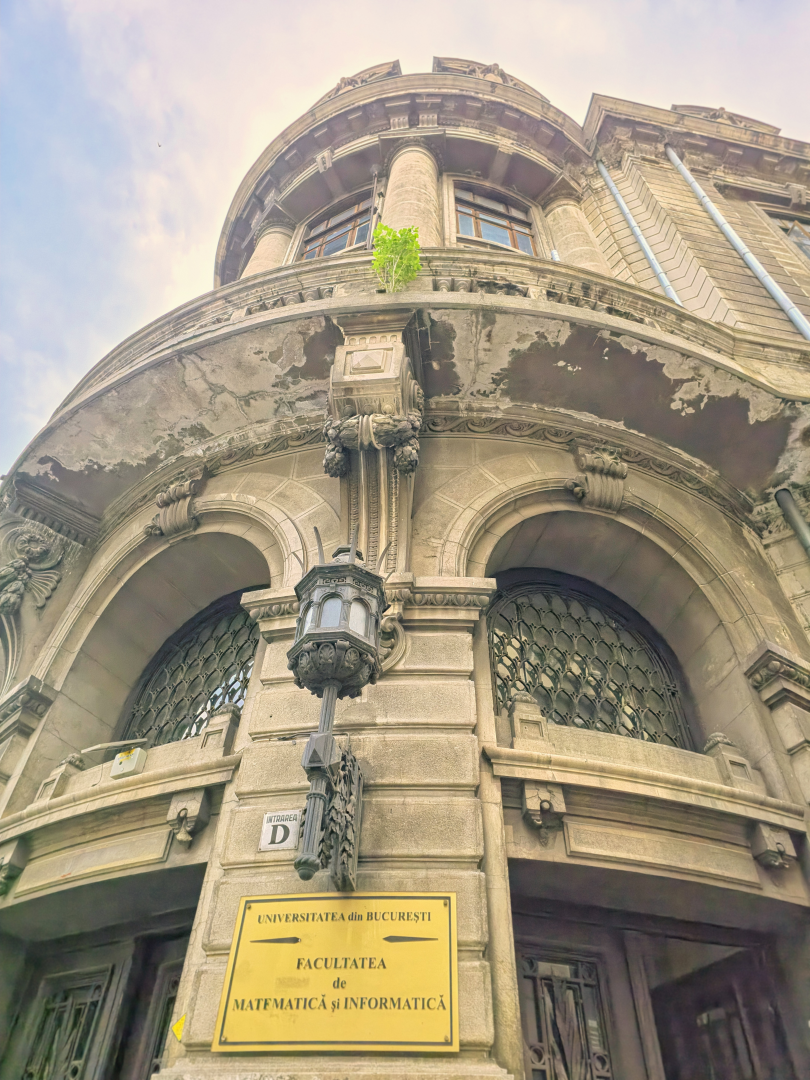 Facultatea de Matematică și Informatică