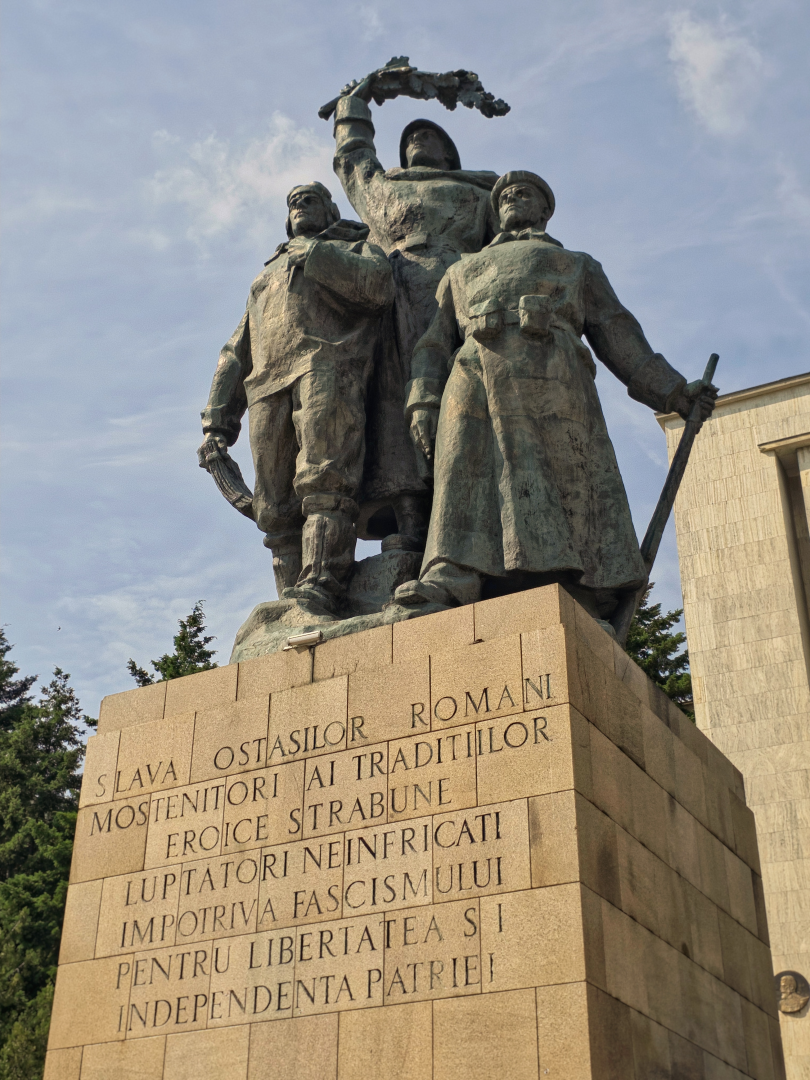 Monumentul Eroilor Patriei